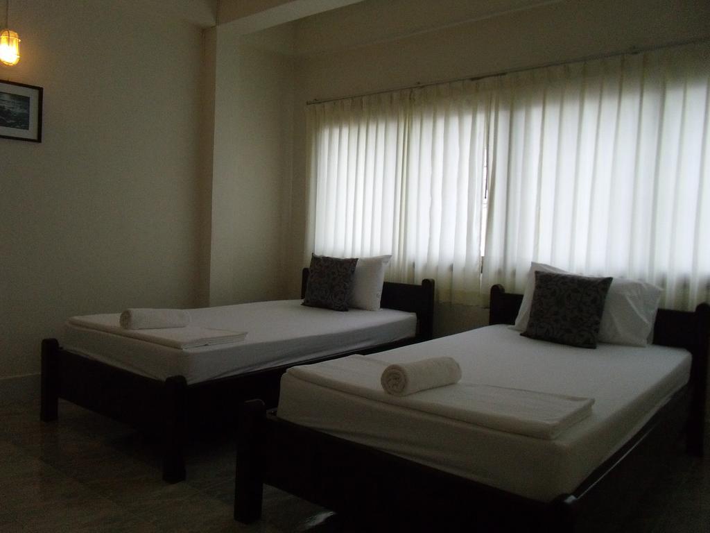 Pathiu Albatross Guesthouse @ Thungwualaen Beach מראה חיצוני תמונה