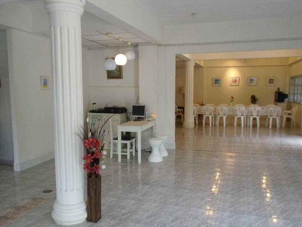 Pathiu Albatross Guesthouse @ Thungwualaen Beach מראה חיצוני תמונה